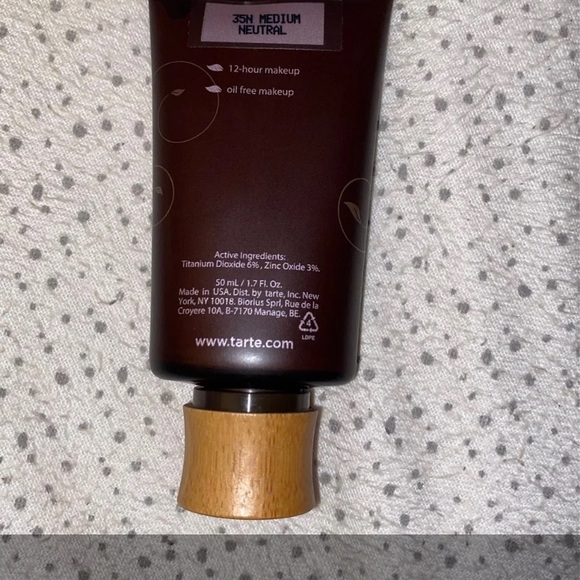 Tarte Amazonian Clay Foundation Bundle - Picture 4 of 10